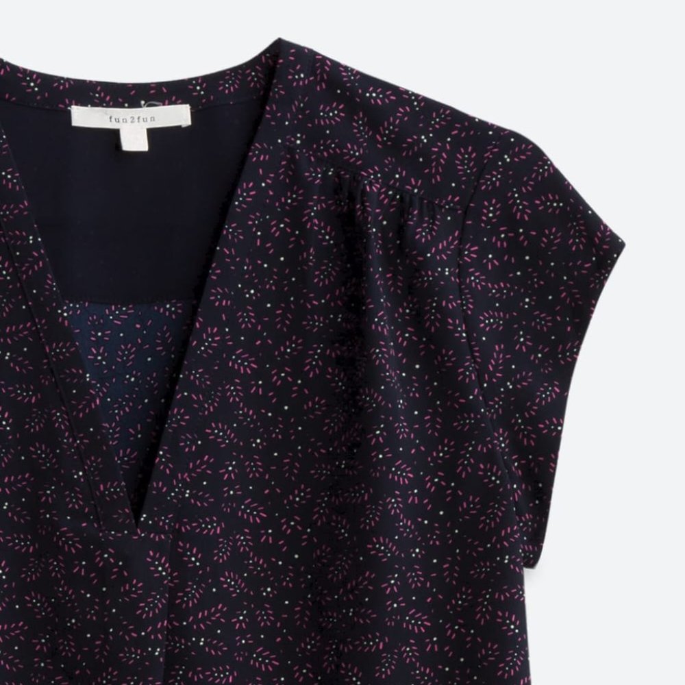 MONDAY FUN Lillian V Neck Blouse